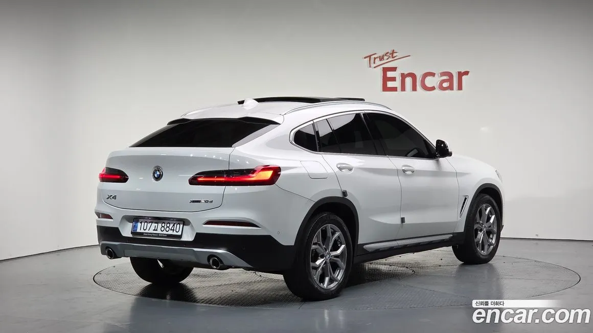 BMW X4 2021 из KR, фото 2