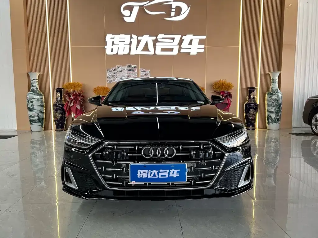 Audi A7L 2025 из CN, фото 2