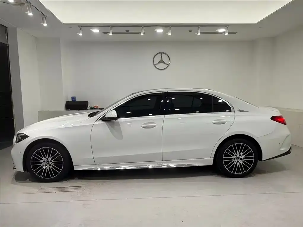 Mercedes-Benz C-Class 2023 из CN, фото 4