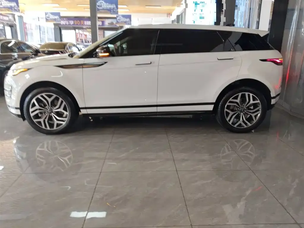 Land Rover Evoque 2025 из CN, фото 5