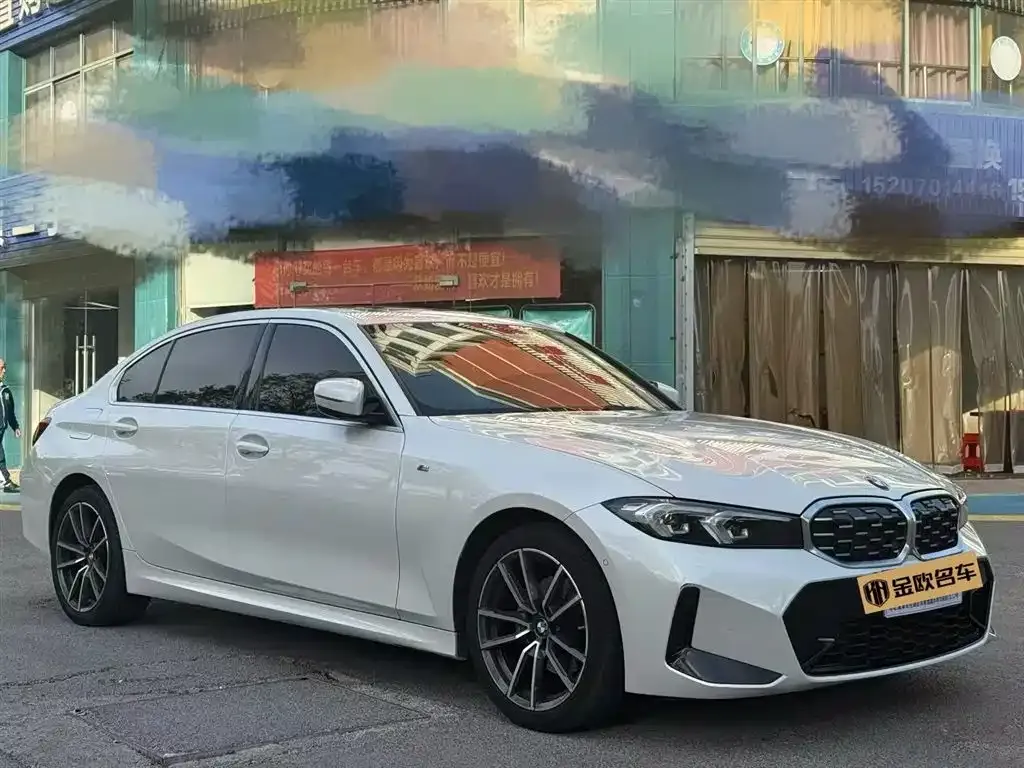 BMW 3 Series 2023 из CN, фото 2