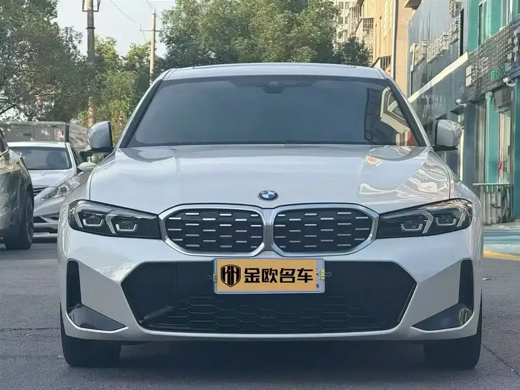 BMW 3 Series 2023 из CN, фото 4