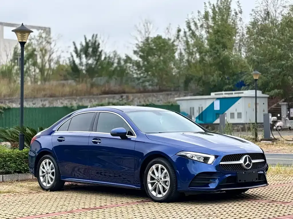 Mercedes-Benz A-Class — фото 2