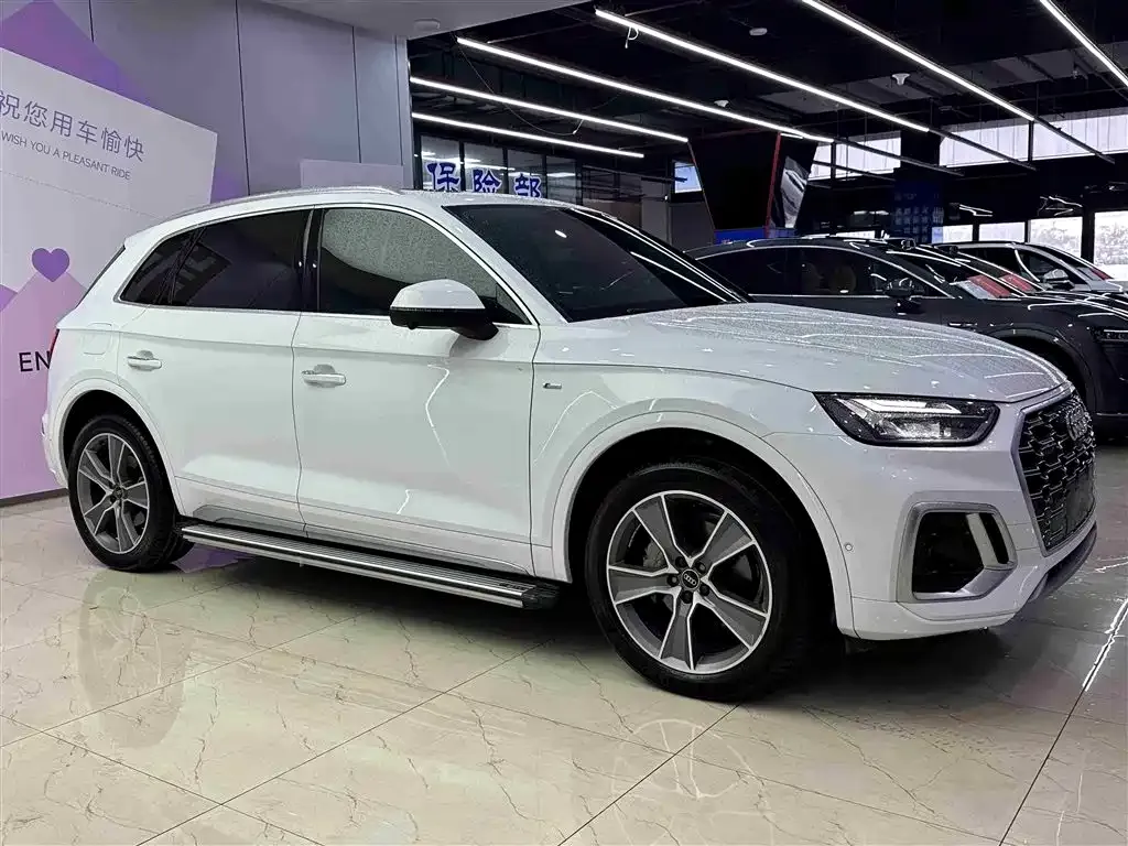 Audi Q5L 2022 из CN, фото 3
