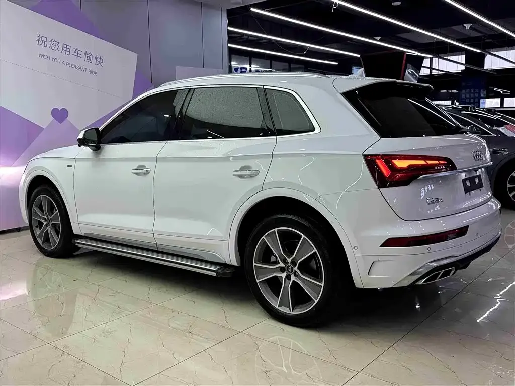 Audi Q5L 2022 из CN, фото 4