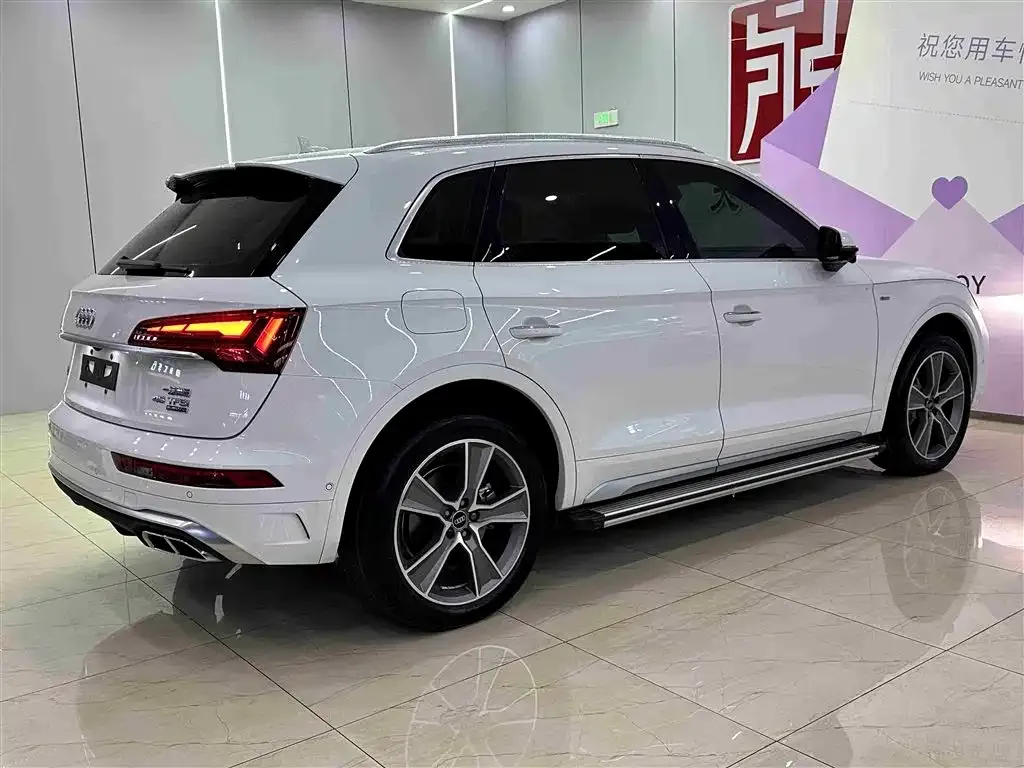 Audi Q5L 2022 из CN, фото 6