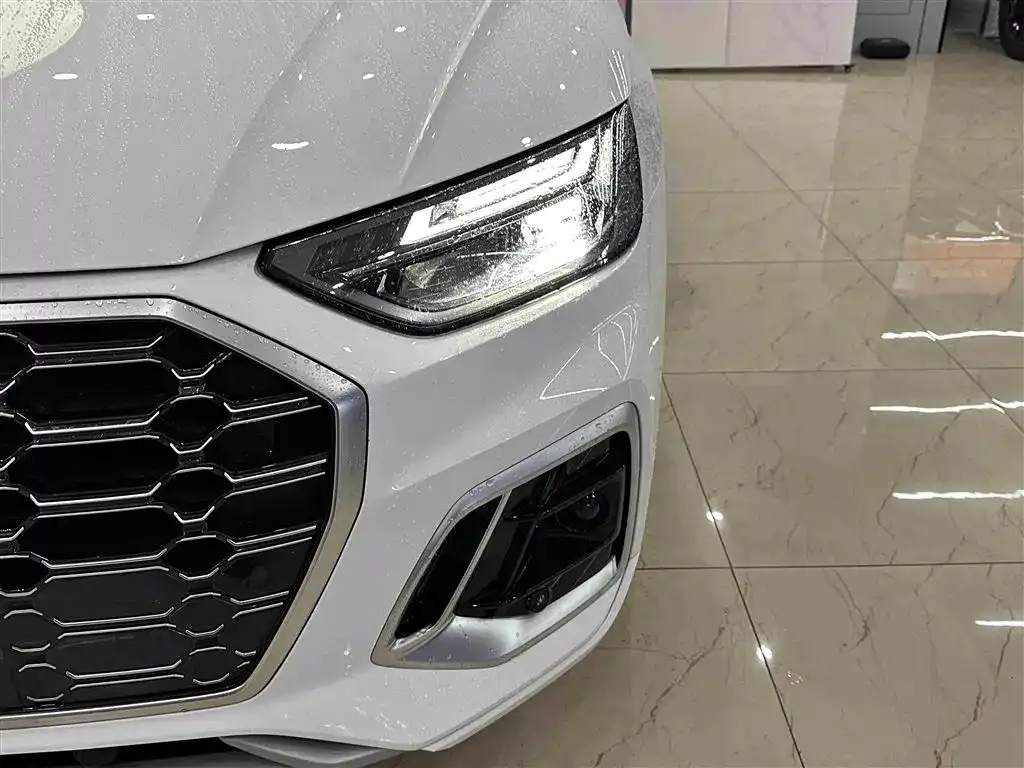 Audi Q5L 2022 из CN, фото 7