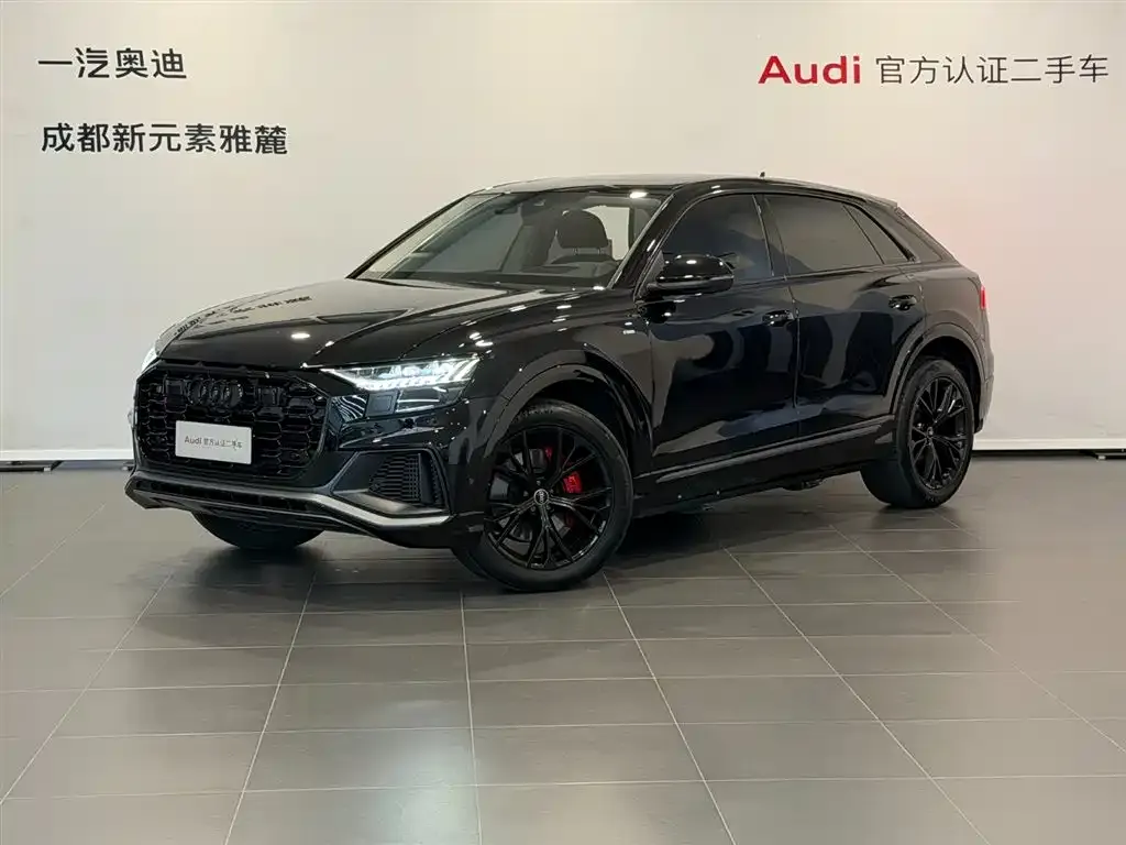 Audi Q8 2022 из CN, фото 1