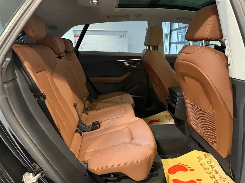 Audi Q8 2022 из CN, фото 8