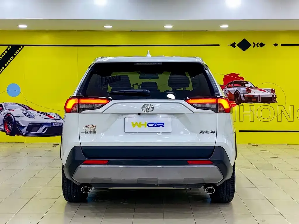 Toyota RAV4 2021 из CN, фото 8