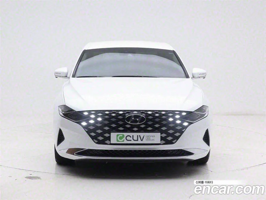 Hyundai Grandeur 2022 из KR, фото 2