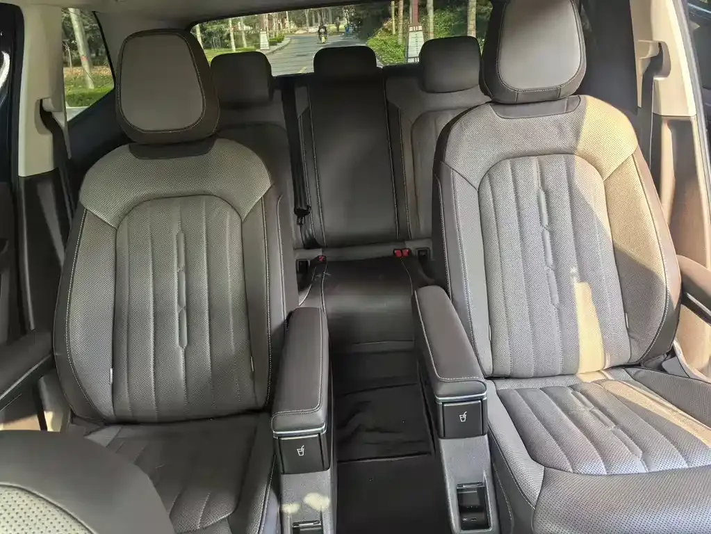 Volkswagen Viloran 2022 из CN, фото 3