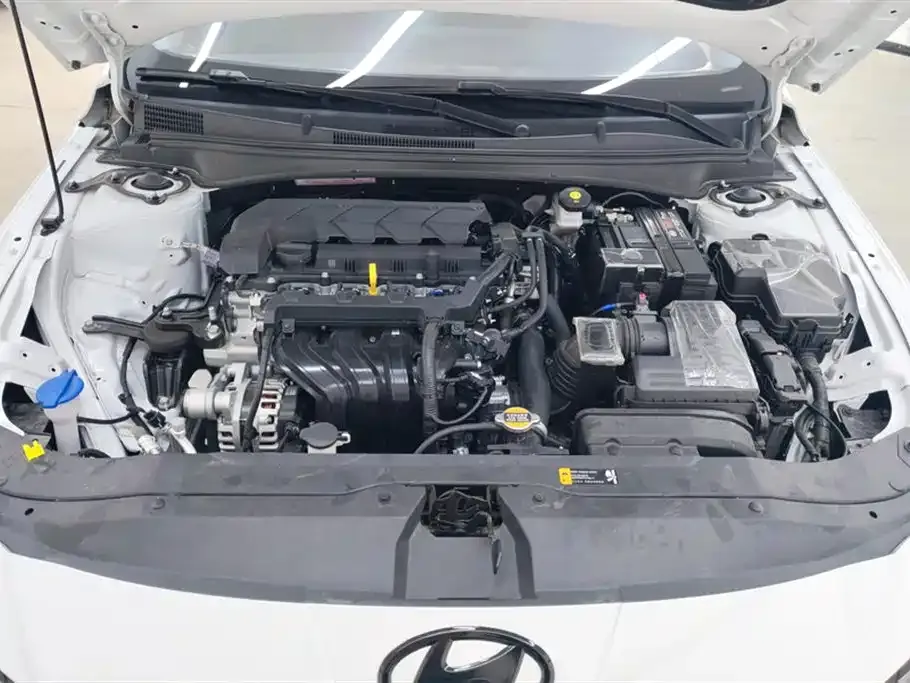 Hyundai Elantra 2024 из CN, фото 10