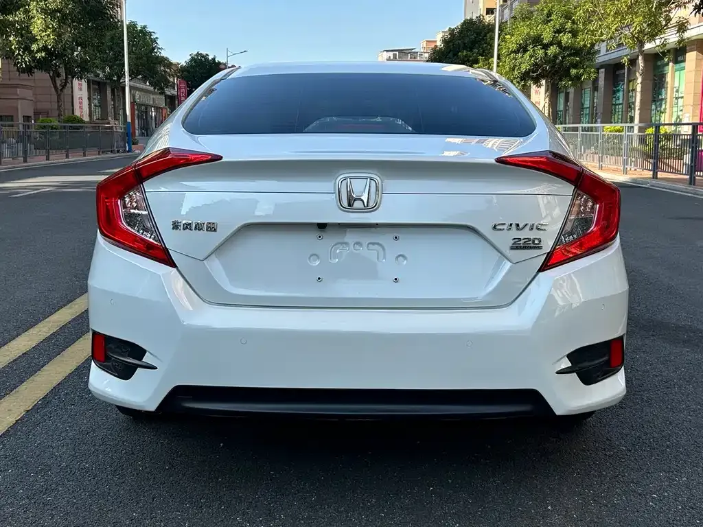 Honda Civic 2021 из CN, фото 5
