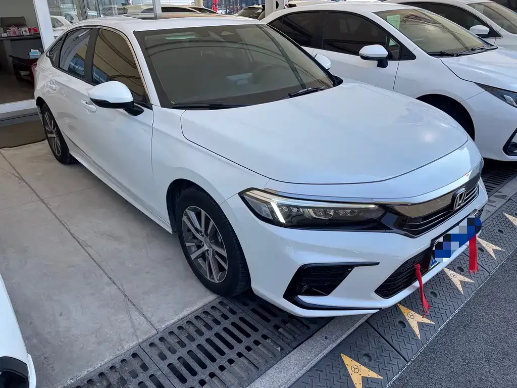 Honda Civic 2024 из CN, фото 3