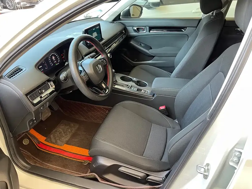 Honda Civic 2024 из CN, фото 5