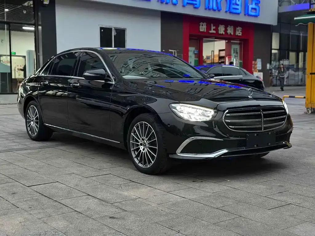 Mercedes-Benz E-Class 2023 из CN, фото 2