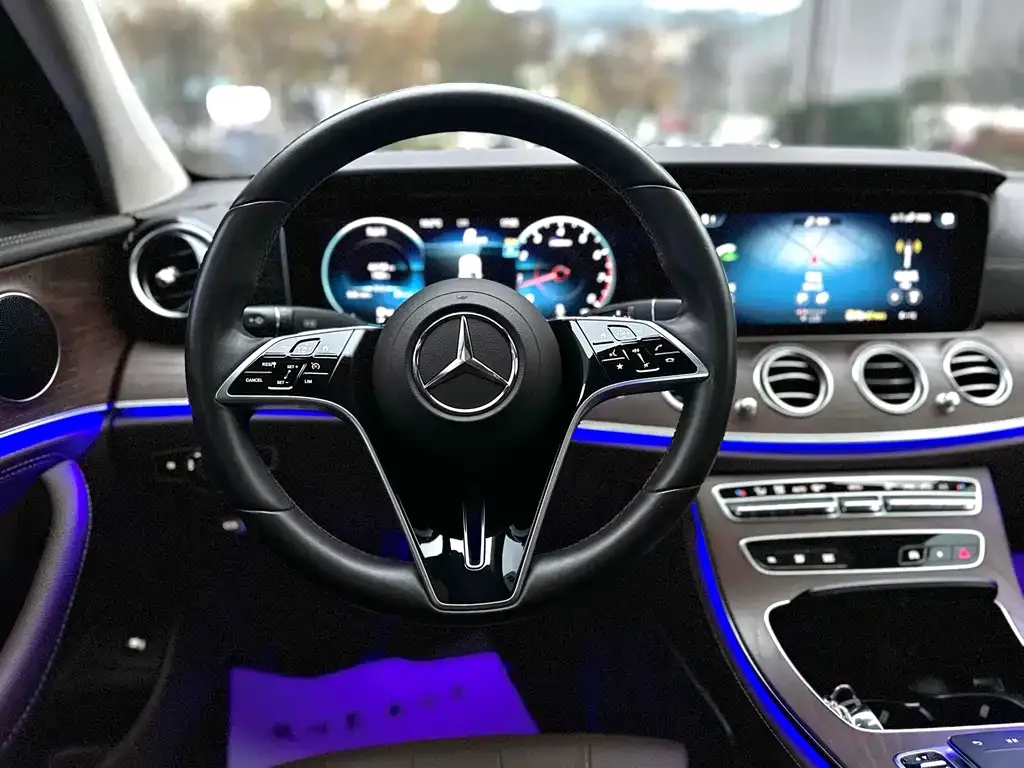 Mercedes-Benz E-Class 2023 из CN, фото 8