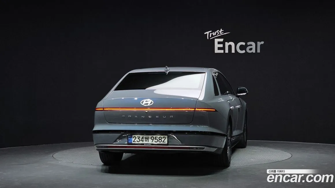 Hyundai Grandeur 2023 из KR, фото 4