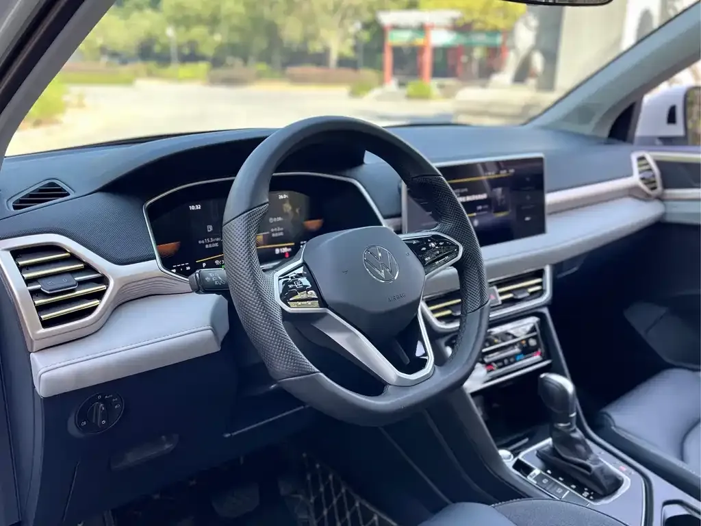 Volkswagen Tharu 2023 из CN, фото 8