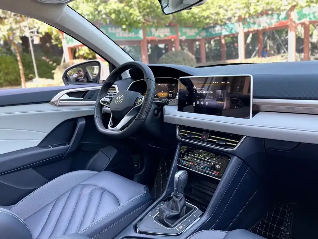 Volkswagen Tharu 2023 из CN, фото 9