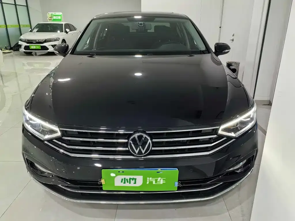Volkswagen Magotan 2022 из CN, фото 2