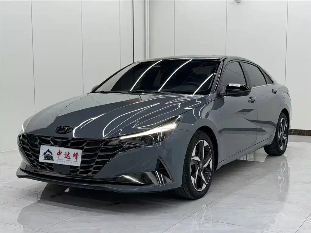 Hyundai Elantra 2022 из CN, фото 2