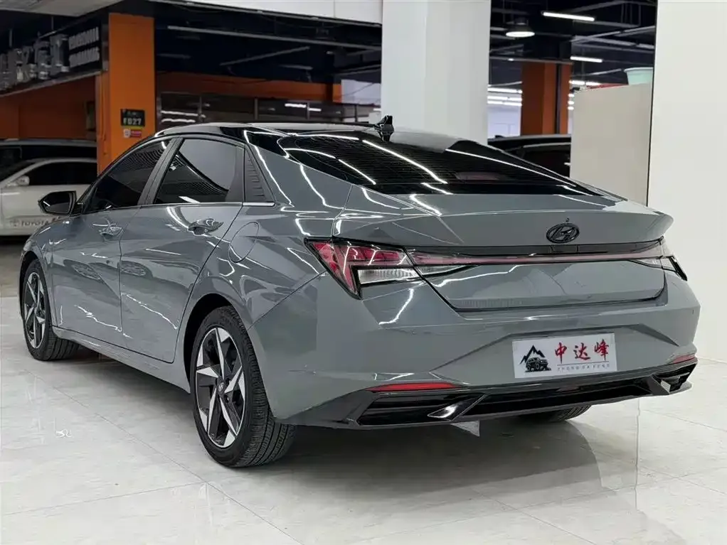 Hyundai Elantra 2022 из CN, фото 5