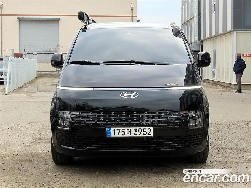 Hyundai Staria 2022 из KR, фото 1