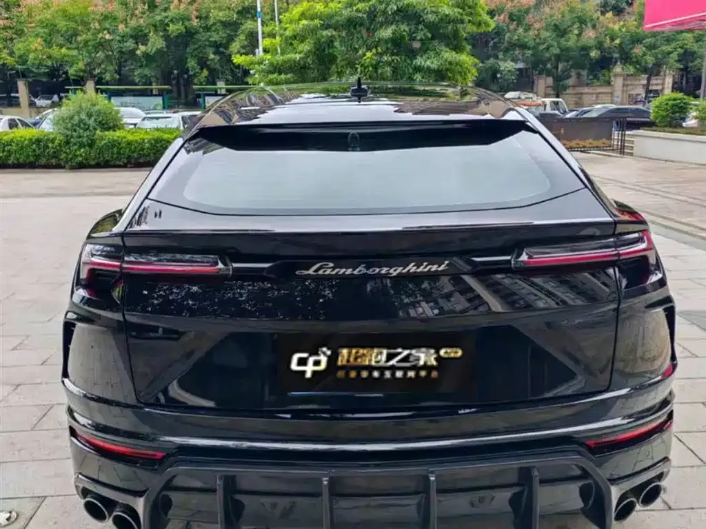 Lamborghini Urus — фото 4