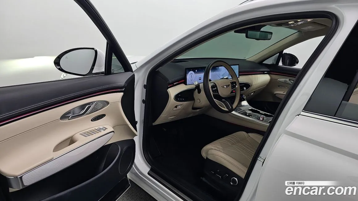 Genesis GV70 — фото 10