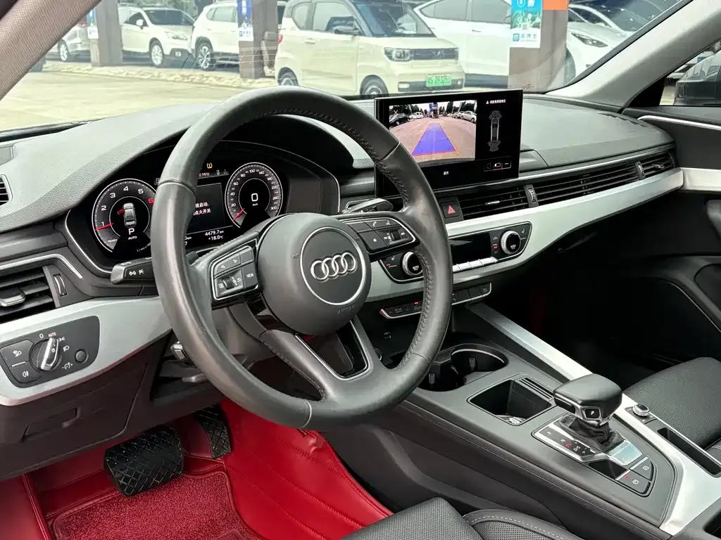 Audi A4L 2021 из CN, фото 10