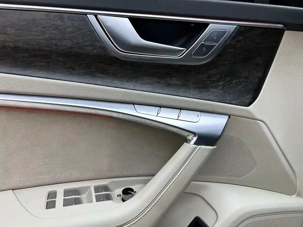 Audi A6L 2022 из CN, фото 3