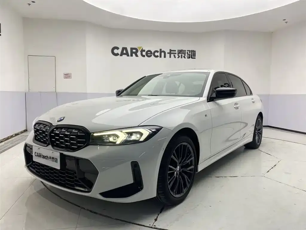 BMW 3 Series 2023 из CN, фото 1