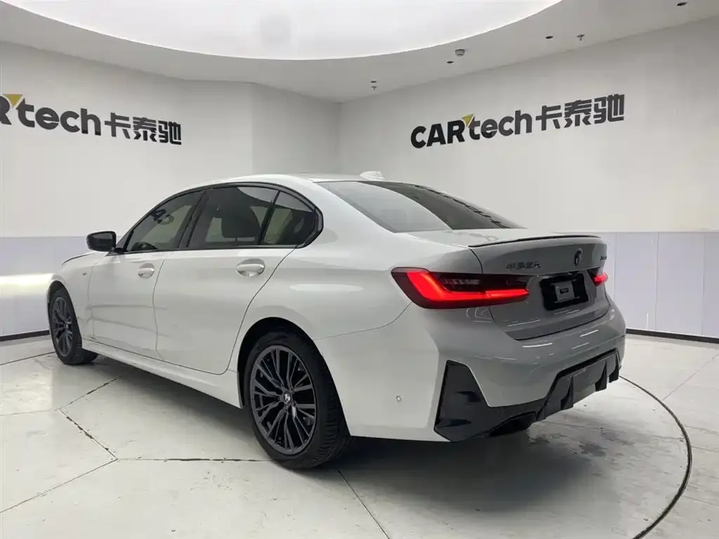 BMW 3 Series 2023 из CN, фото 7