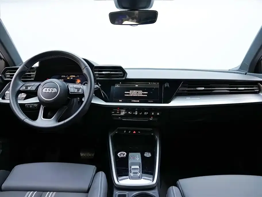 Audi A3 2023 из CN, фото 8