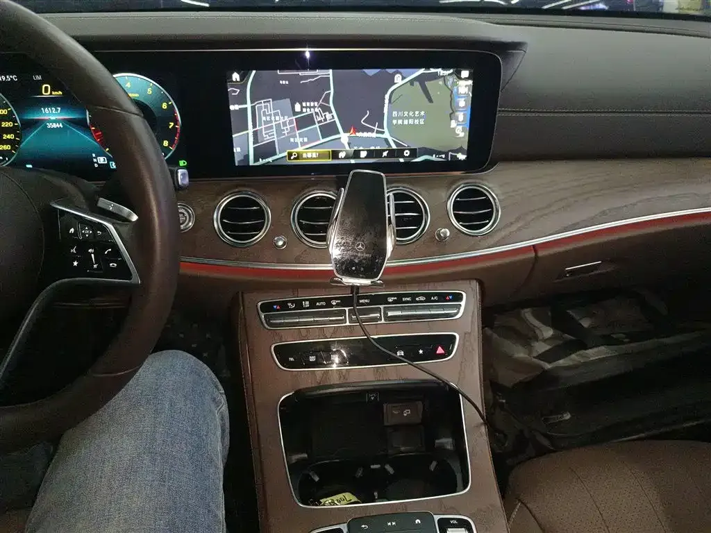 Mercedes-Benz E-Class 2023 из CN, фото 5