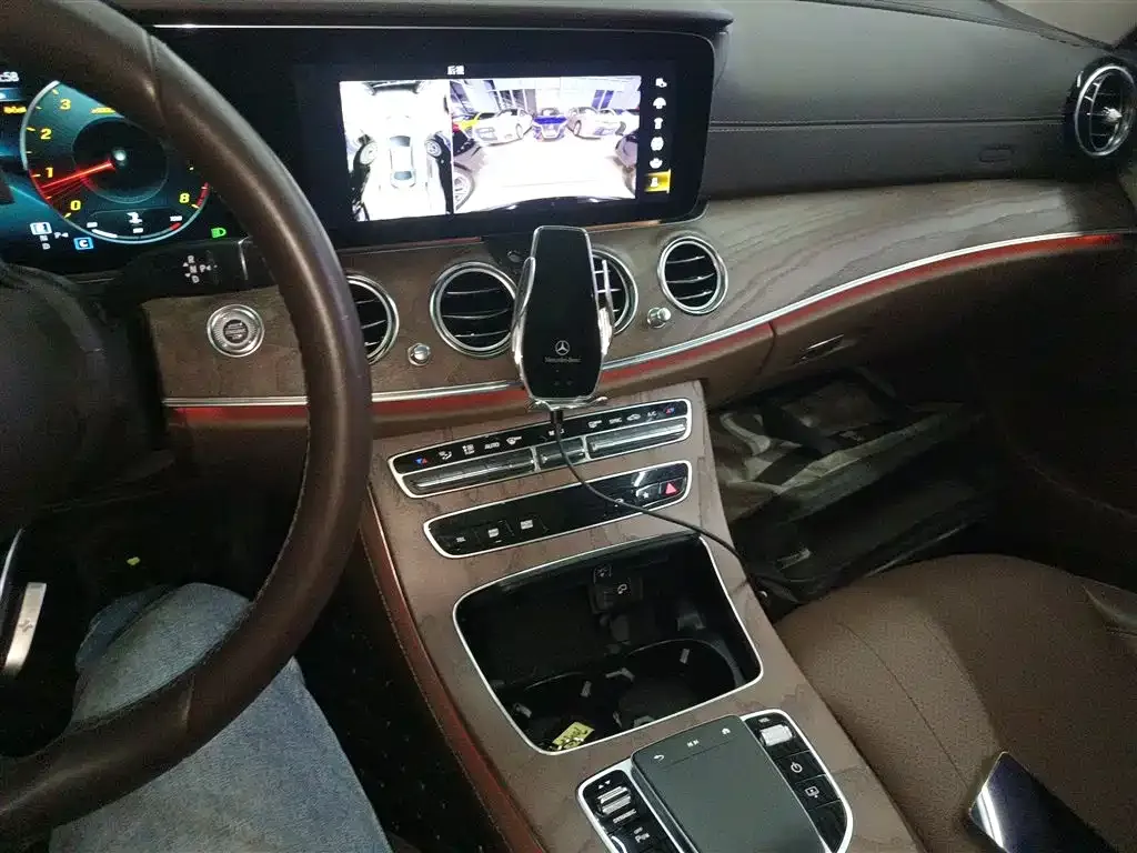 Mercedes-Benz E-Class 2023 из CN, фото 6