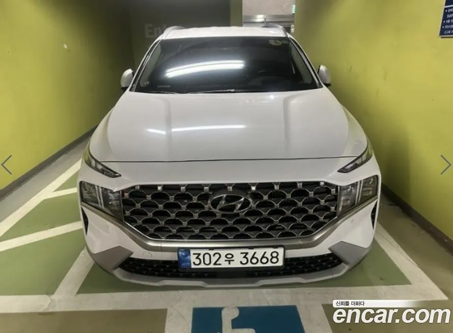 Hyundai Santafe — фото 1