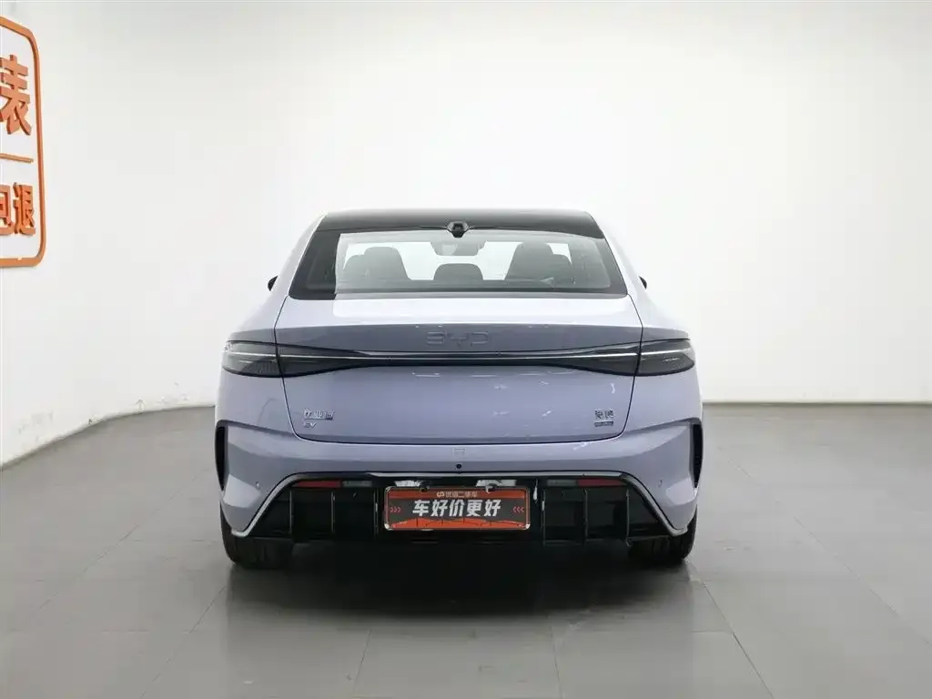 BYD Seal — фото 4