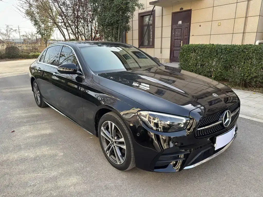 Mercedes-Benz E-Class 2022 из CN, фото 3