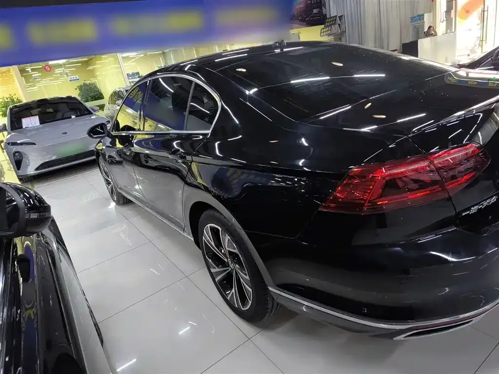 Volkswagen Magotan 2022 из CN, фото 5