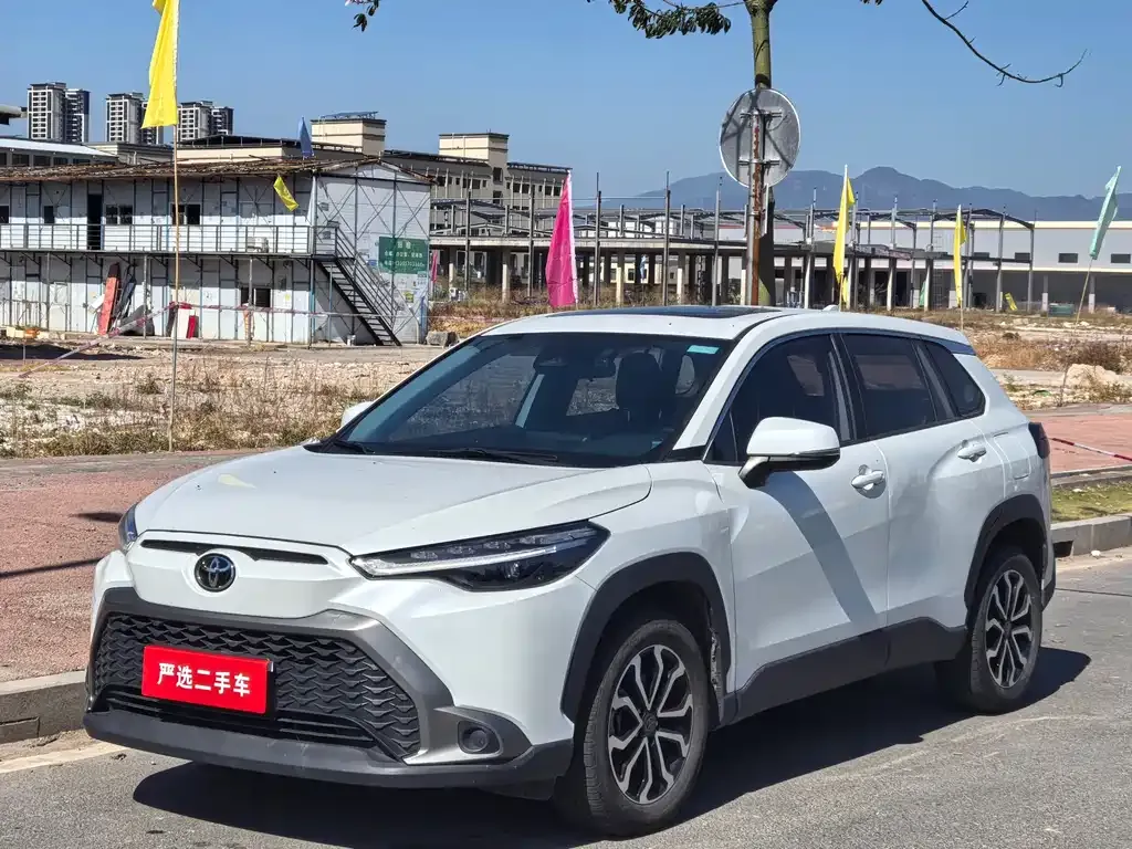 Toyota Frontlander 2023 из CN, фото 1