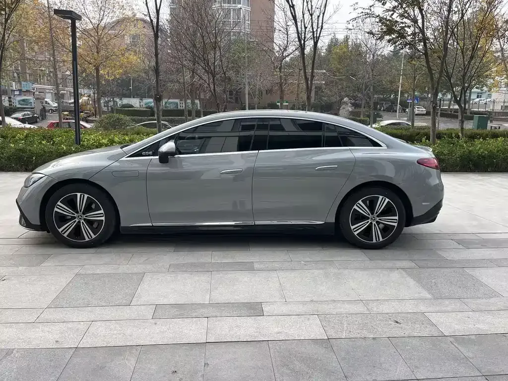Mercedes-Benz EQE 2024 из CN, фото 5