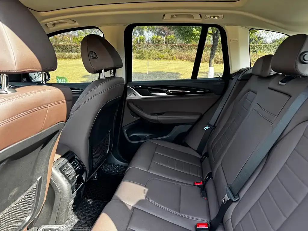 BMW X3 2021 из CN, фото 6
