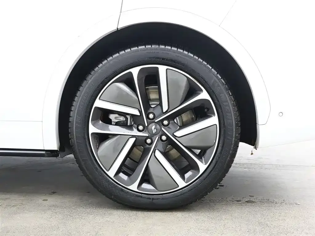Li Auto L7 2025 из CN, фото 7