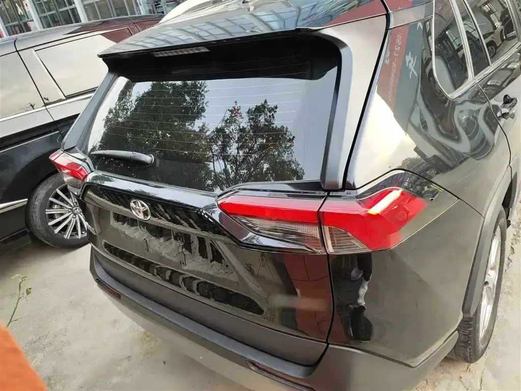 Toyota RAV4 2022 из CN, фото 6