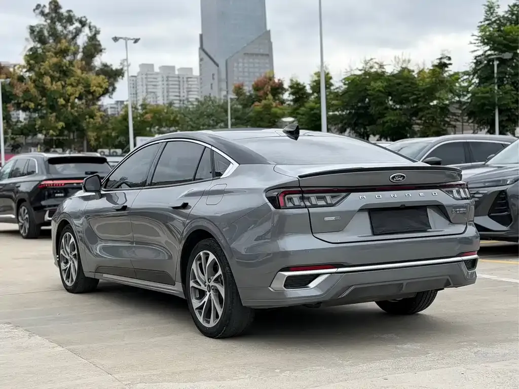 Ford Mondeo 2022 из CN, фото 4