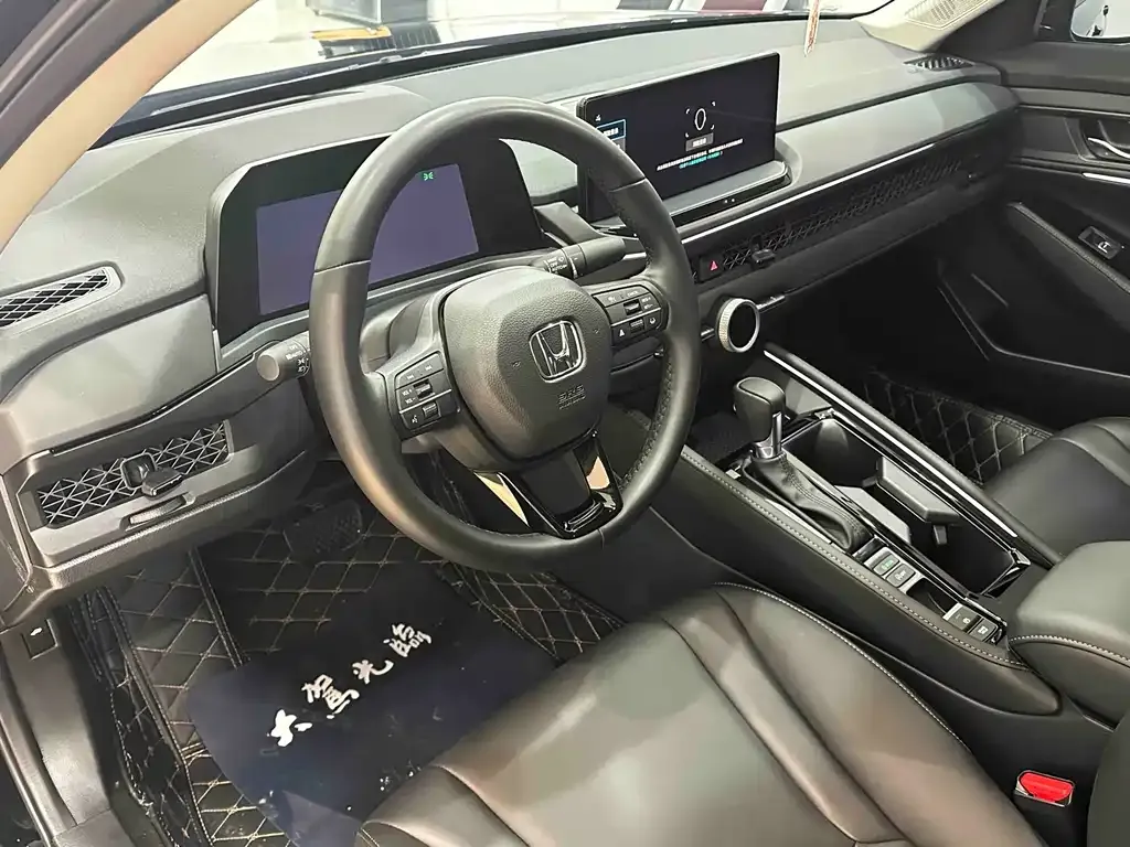 Honda Accord 2024 из CN, фото 10