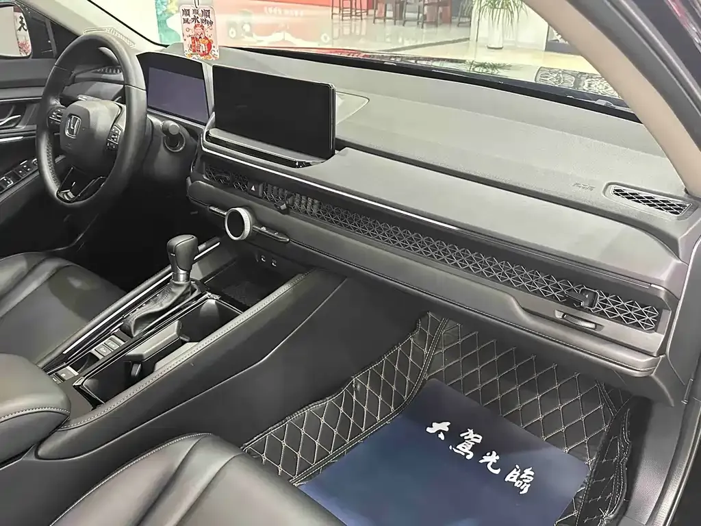 Honda Accord 2024 из CN, фото 7
